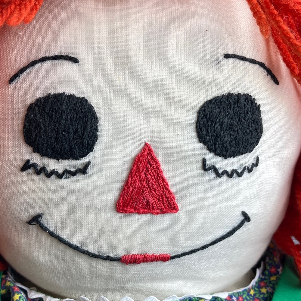 Vintage Classic Raggedy Ann Handmade Christmas Doll Red Hair and Green Dress - Picture 4 of 15